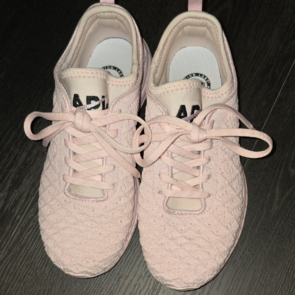 APL Women's Light Pink Quilted Sneakers